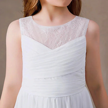 Robe Communion Ado